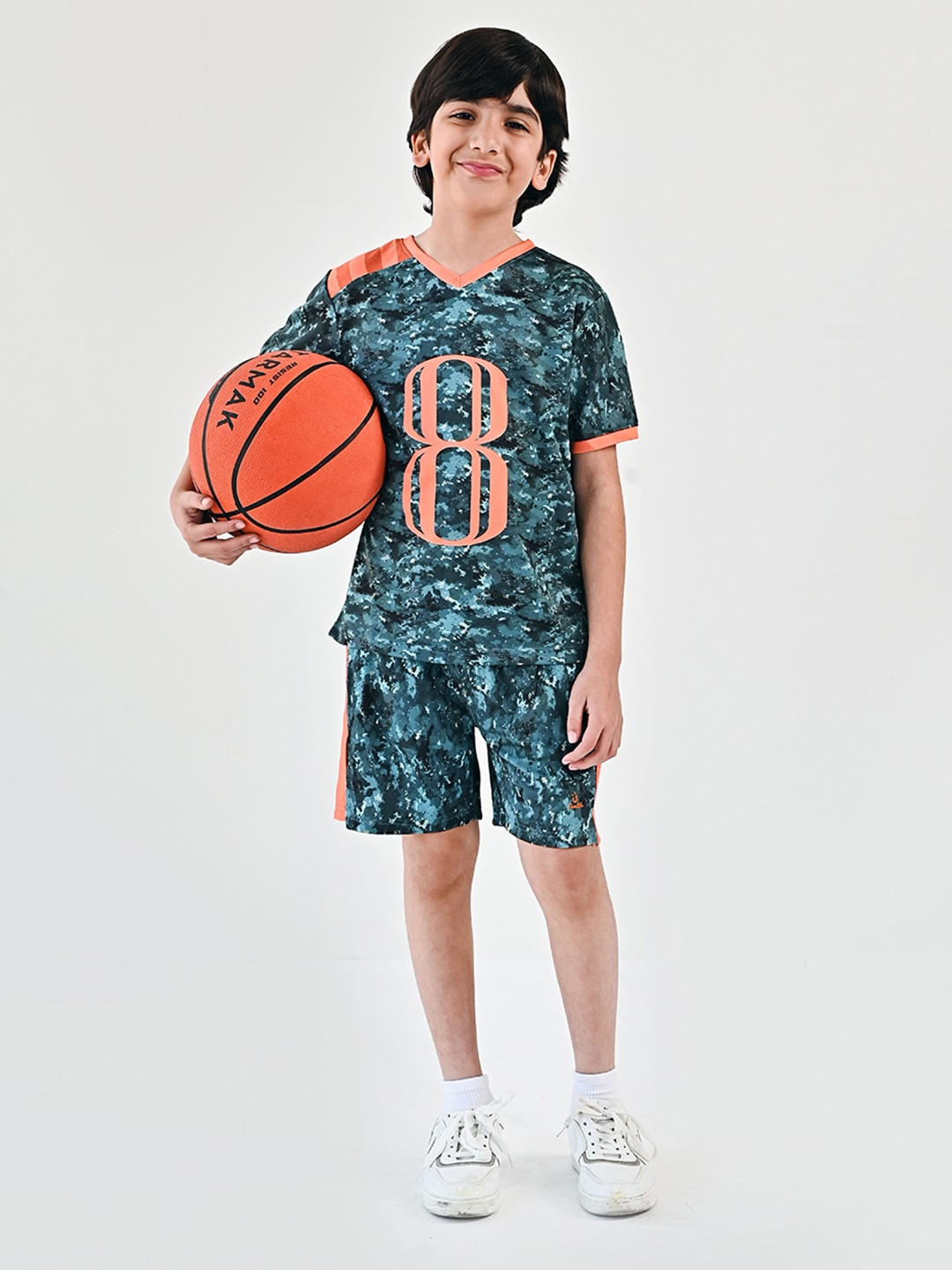 

UMILDO Boys Printed Round Neck T-shirt With Shorts, Green