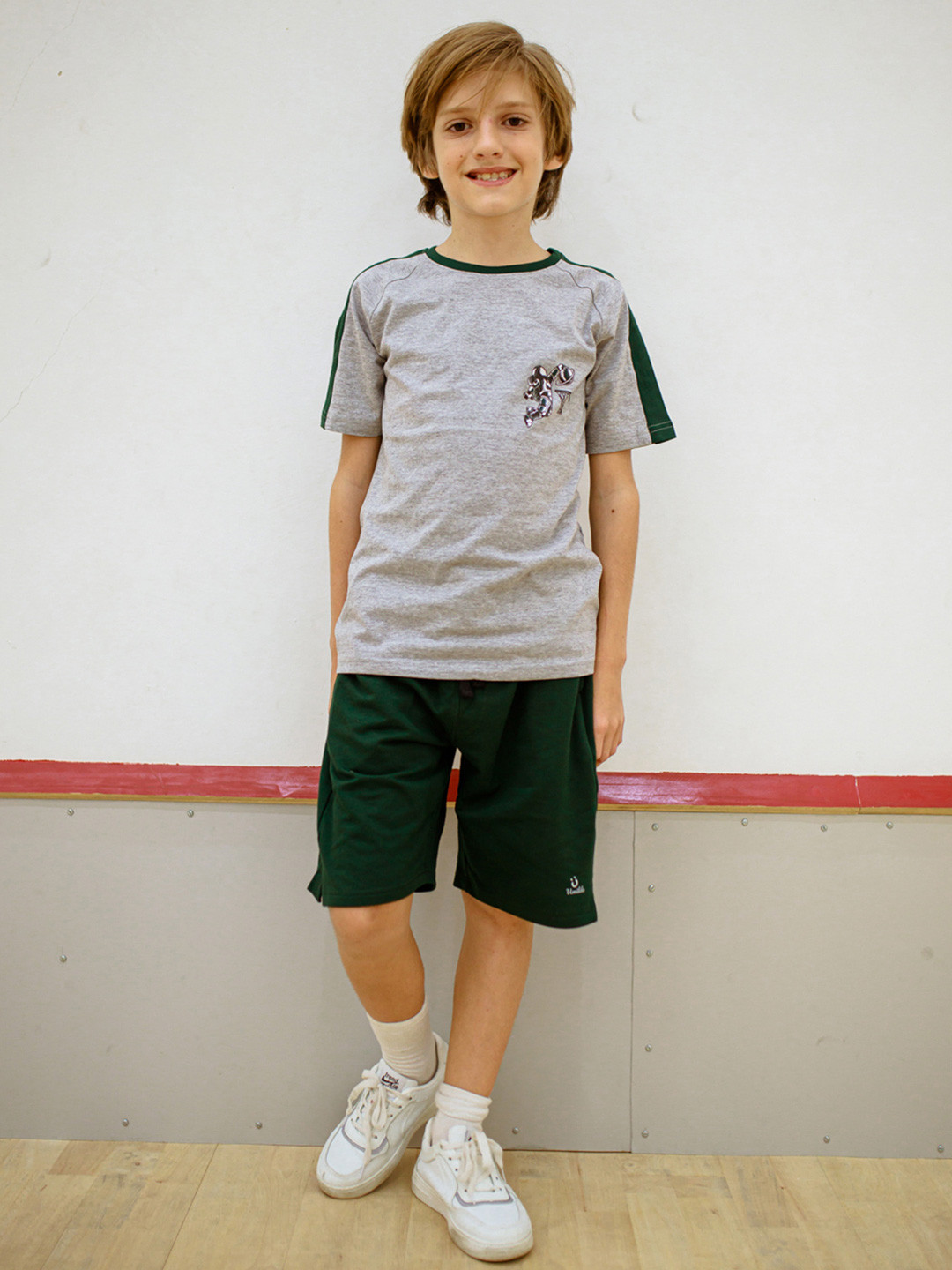 

UMILDO Boys Colourblocked Pockets T-shirt, Grey