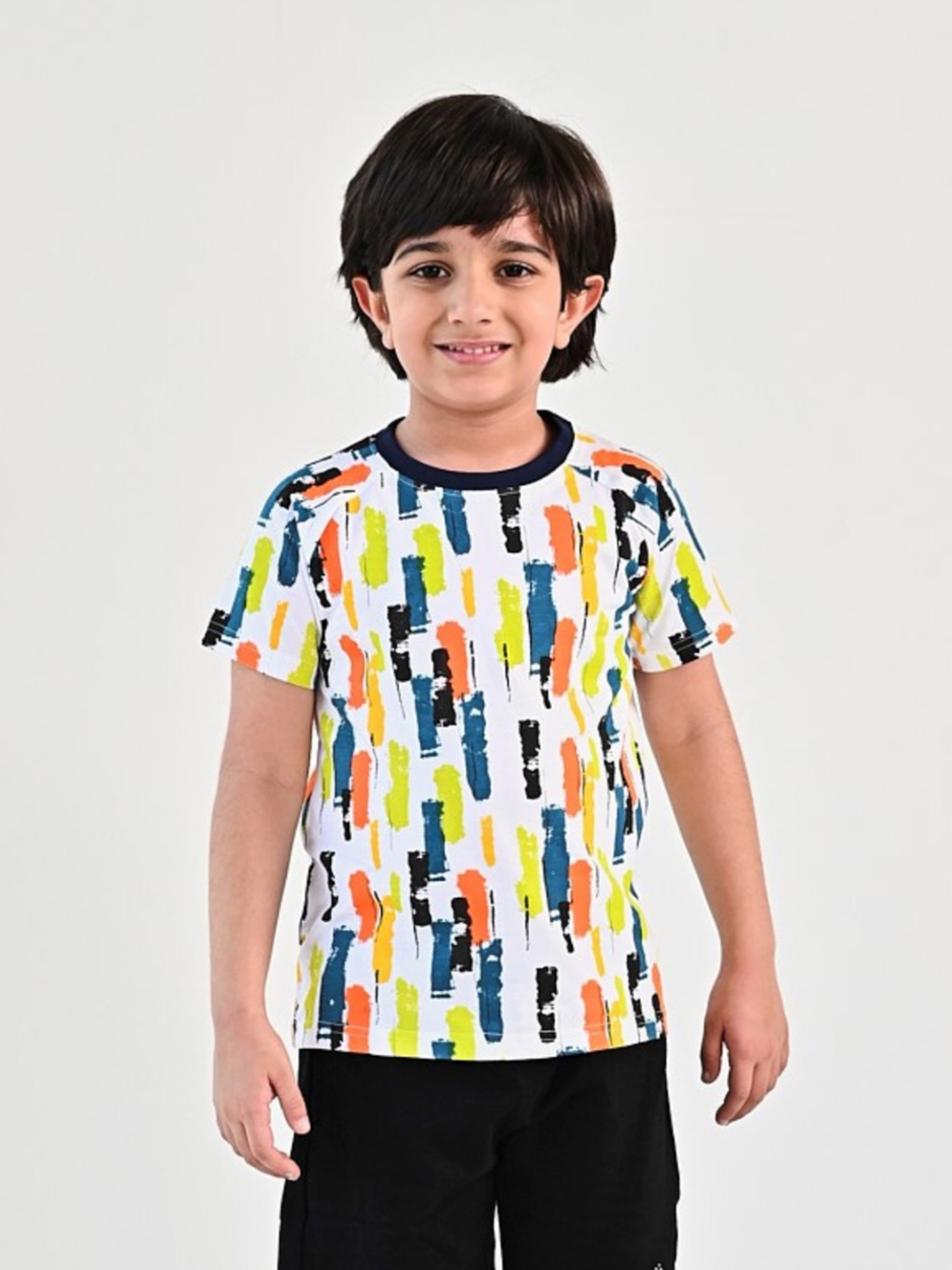 

UMILDO Boys Printed Pockets Cotton T-shirt, White