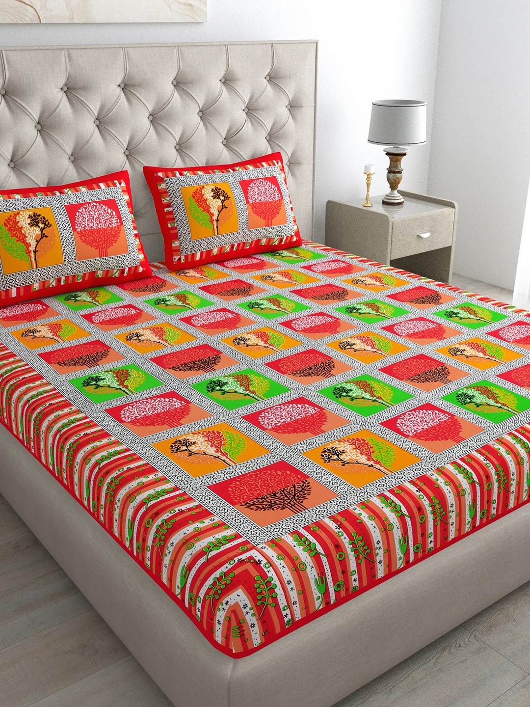 

LIVING ROOTS Red & Green Printed 210 TC Cotton Queen Bedsheet with 2 Pillow Covers