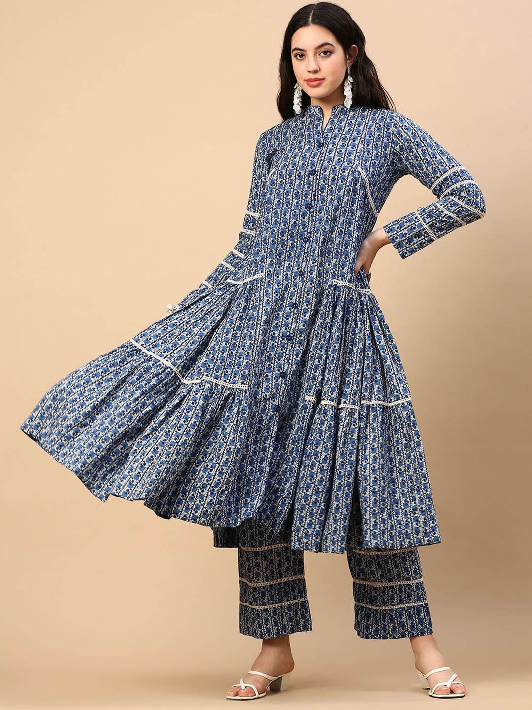 

SHOWOFF Floral Printed Layered A-Line Kurta with Palazzos, Blue