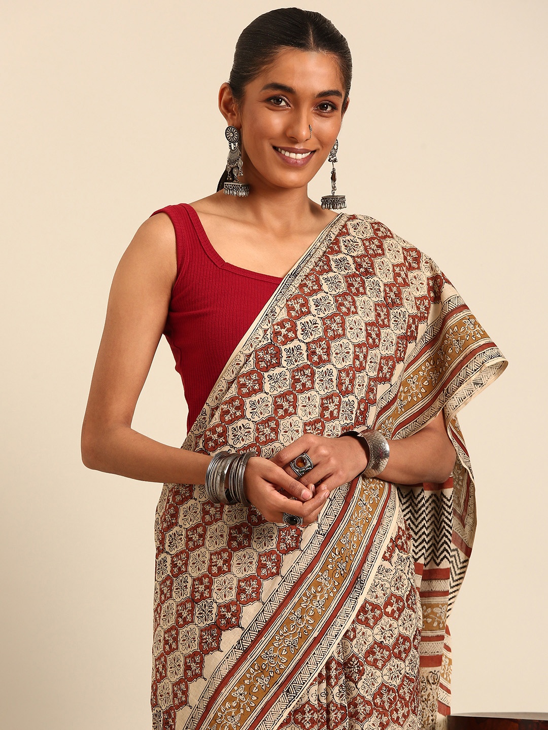

Taavi Floral Pure Cotton Bagru Saree, Beige