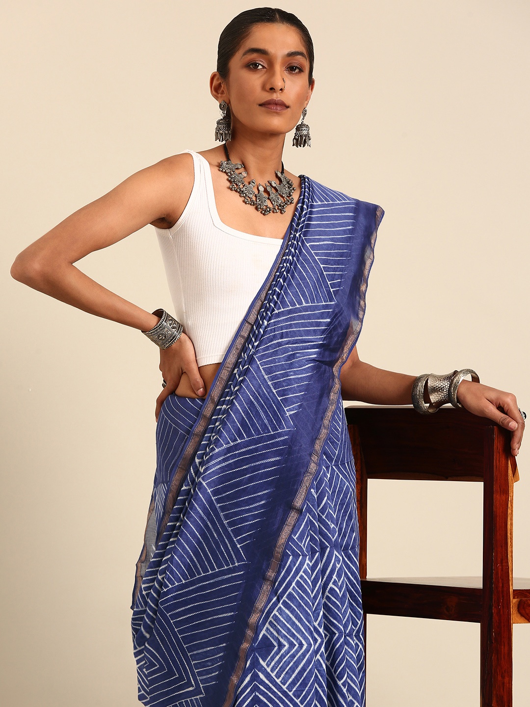 

Taavi Shibori Style Chanderi Silk Blend Zari Detail Saree, Blue