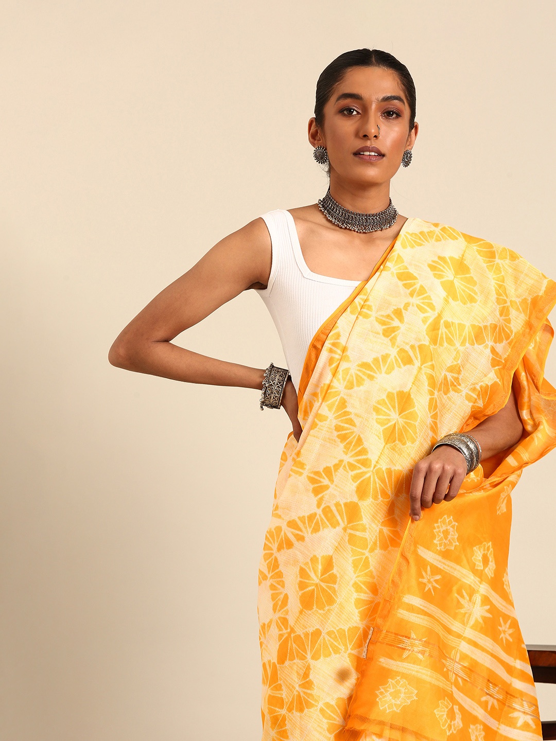 

Taavi Tie and Dye Silk Blend Saree, Yellow