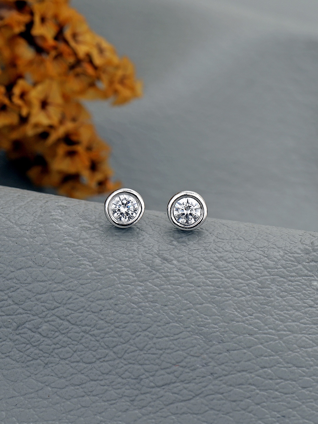 

DressBerry Rhodium-Plated 925 Sterling Silver CZ Circular Studs Earrings