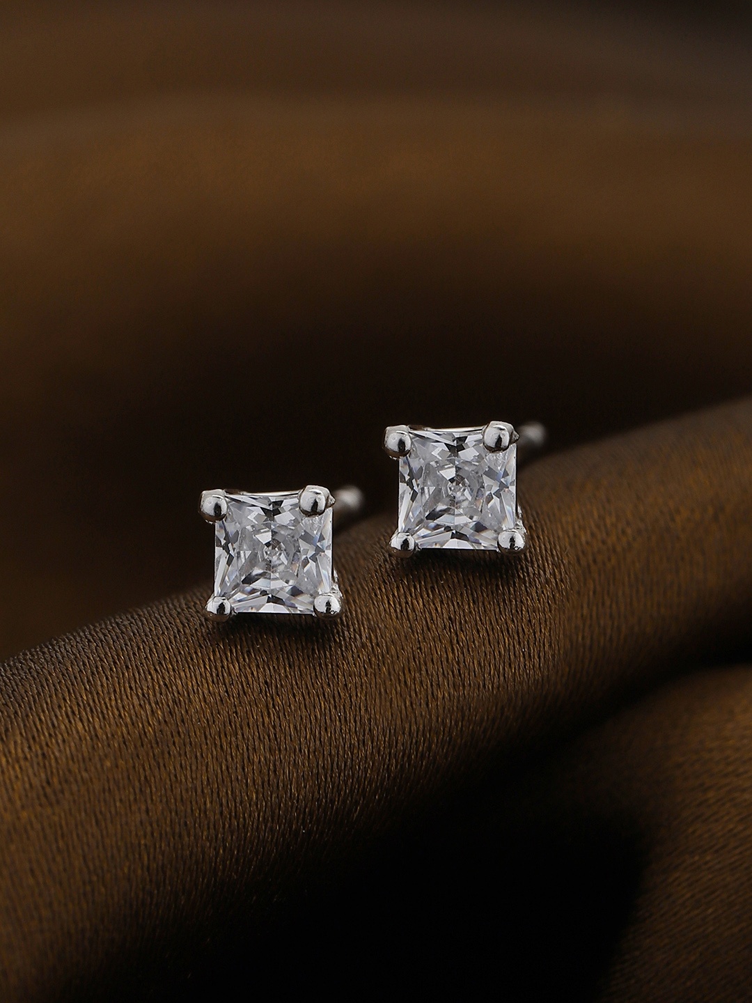 

DressBerry Rhodium-Plated 925 Sterling Silver CZ Square Studs Earrings