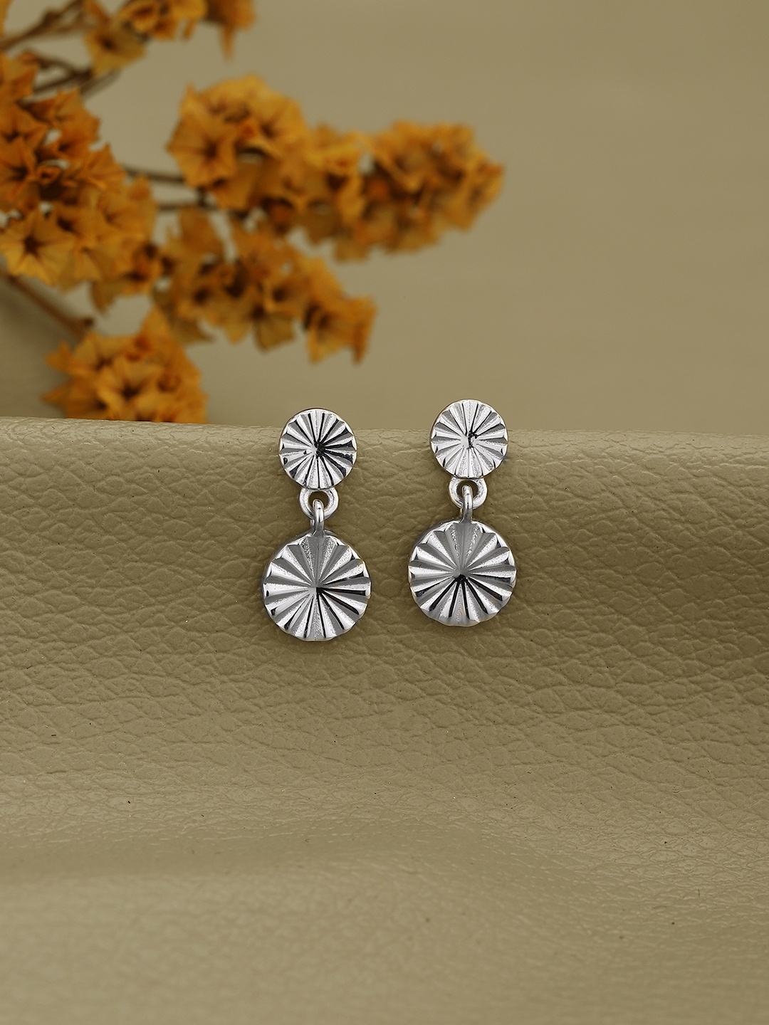 

DressBerry Rhodium-Plated 925 Sterling Silver Circular Drop Earrings