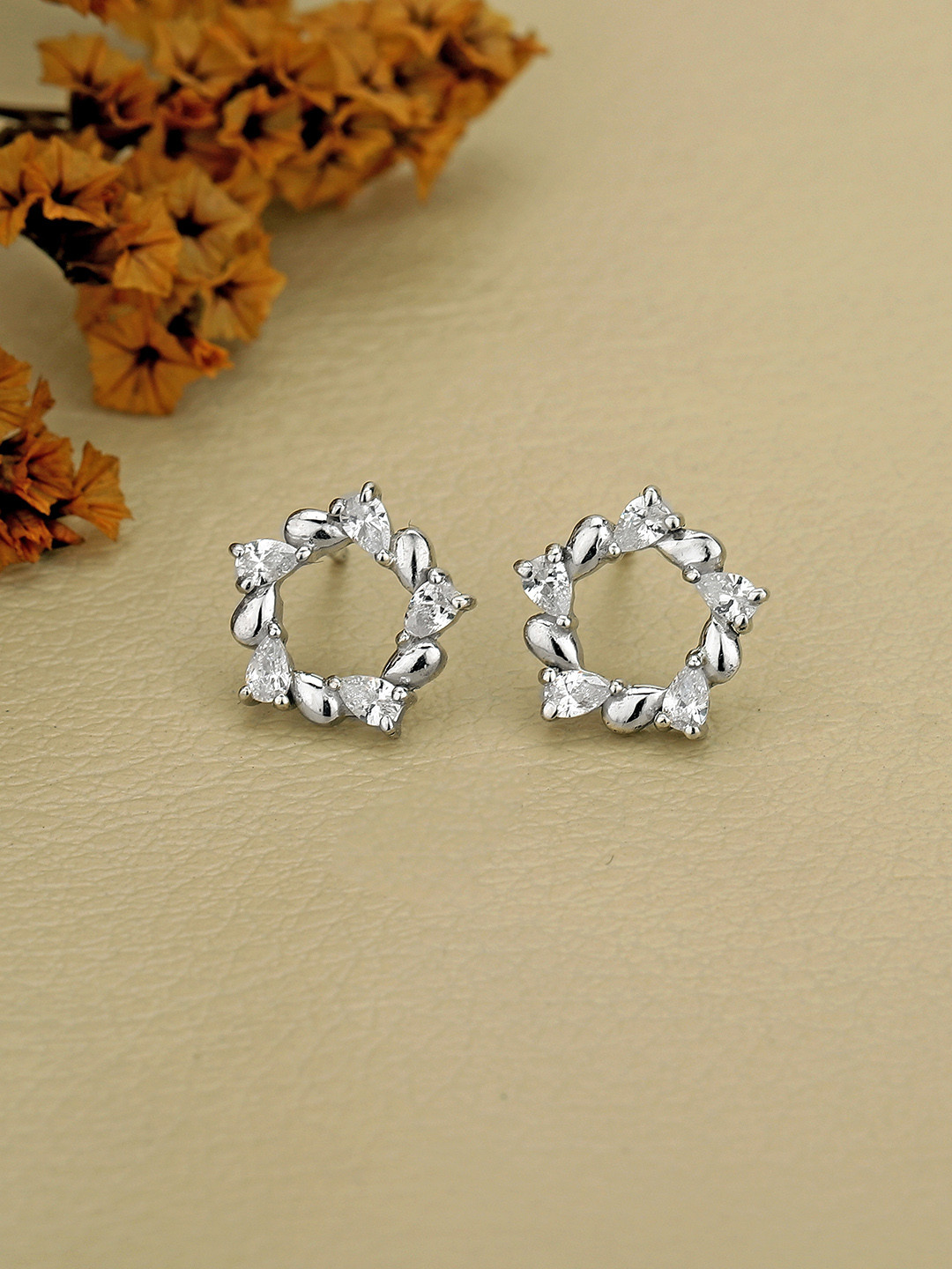 

DressBerry 925 Sterling Silver Earring