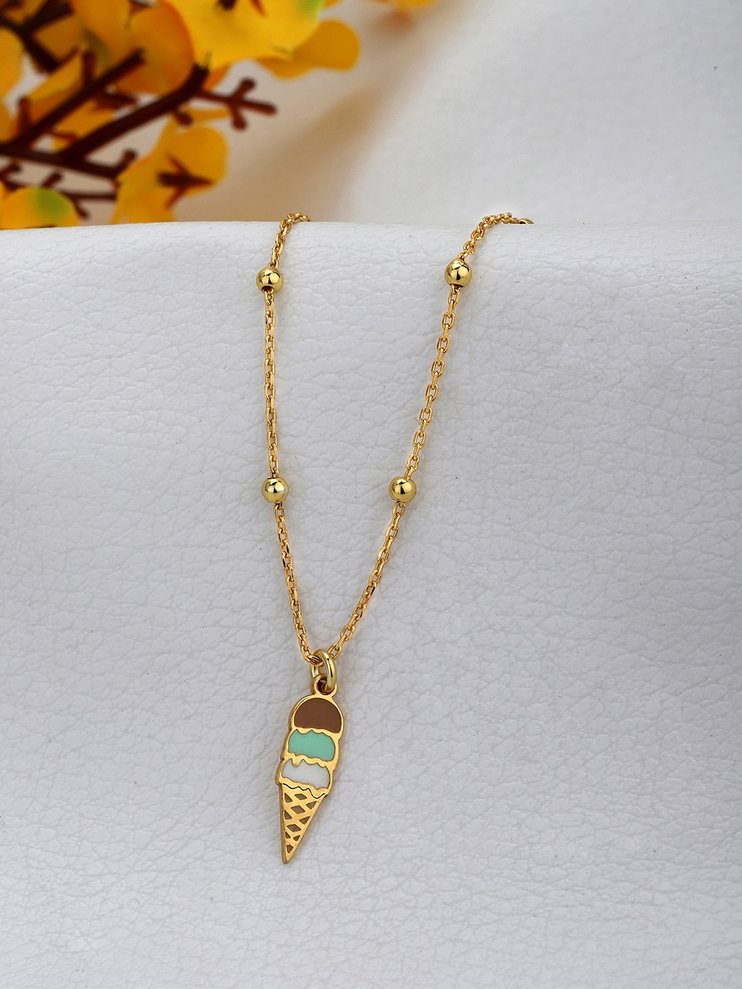 

DressBerry 925 Sterling Silver Pendant, Gold