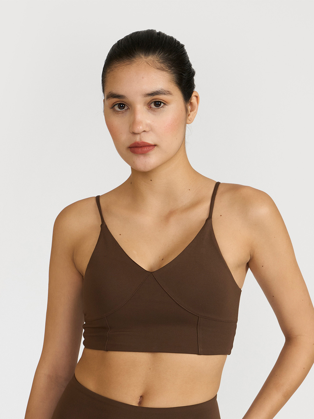 

Hunnit Zen V Neck Dry Fit Sports Bra with Medium Coverage, Brown