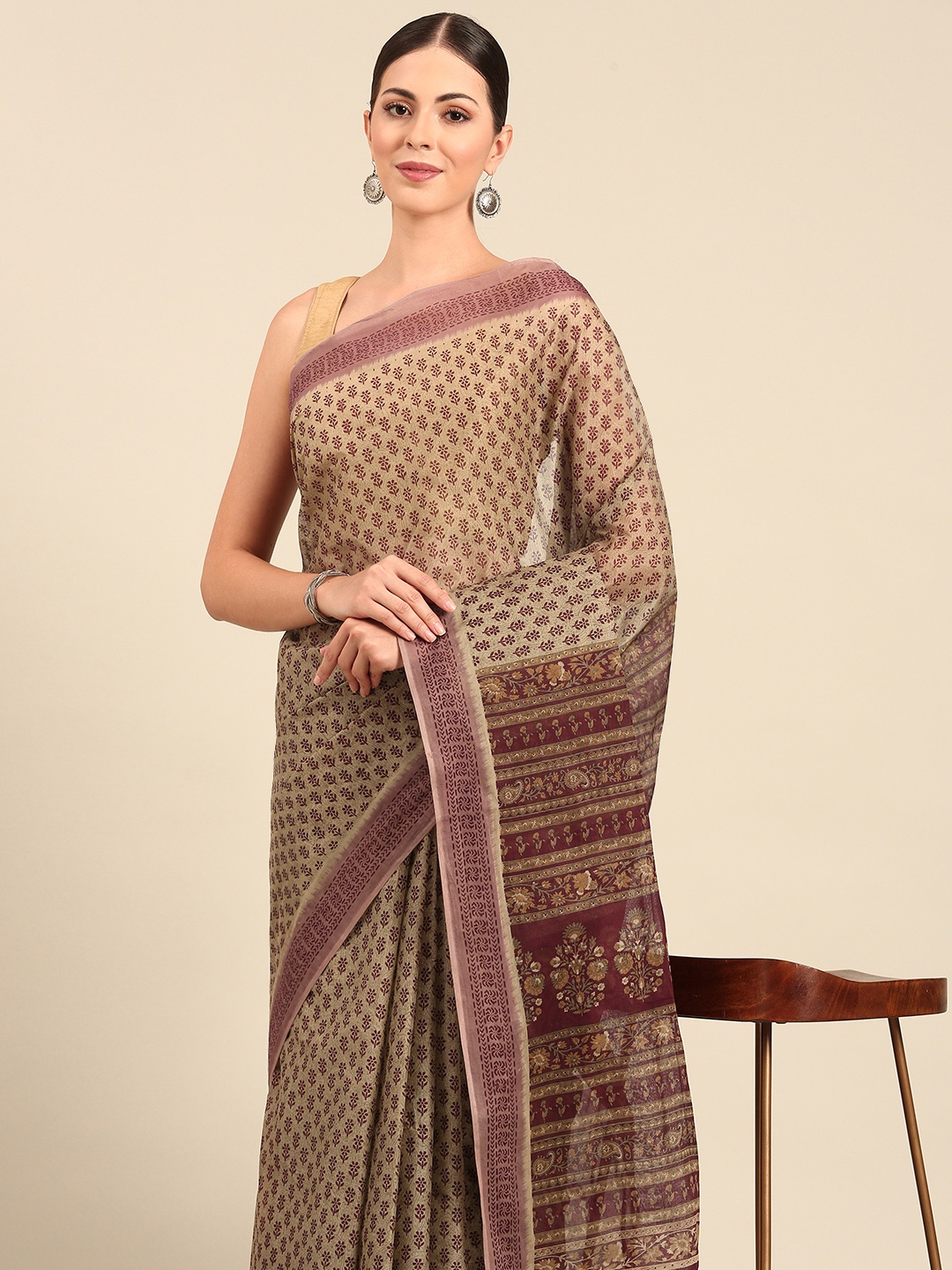 

SHANVIKA Floral Print Pure Cotton Saree, Beige