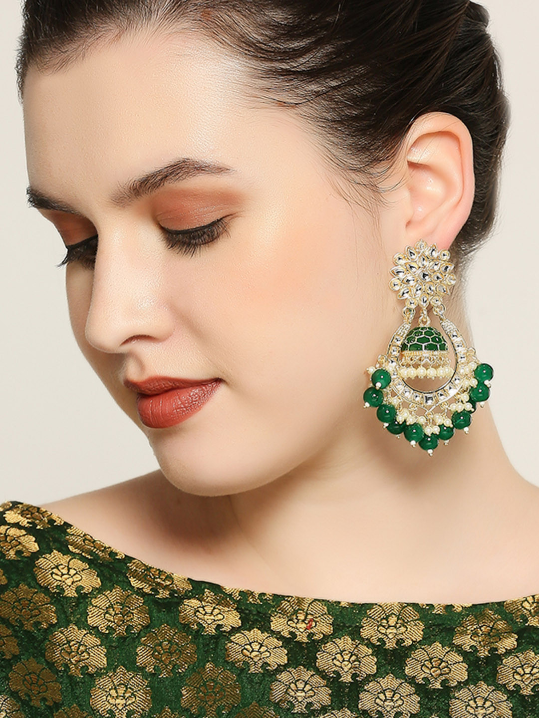 

Anouk Gold Toned Kundan & Pearls Floral Chandbali
