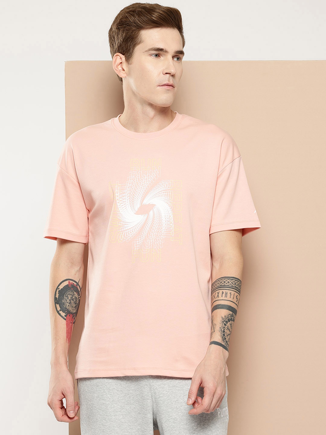 

Alcis Men Typography Printed Sports T-shirt, Pink