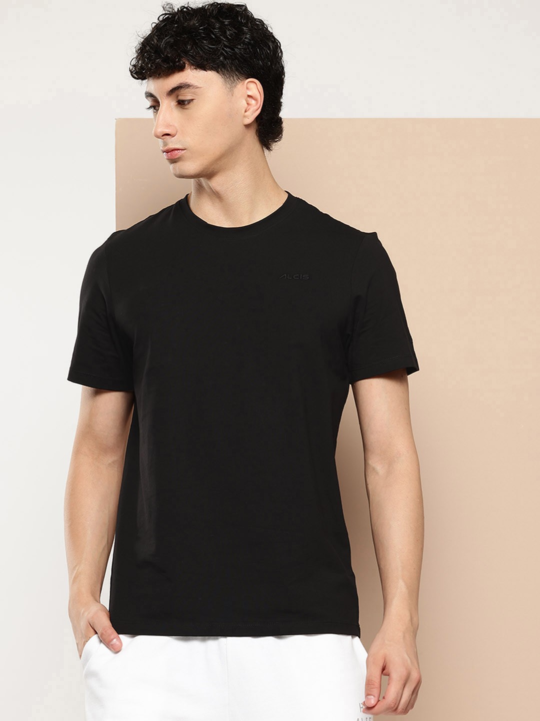 

Alcis Men Slim Fit Sports T-shirt, Black