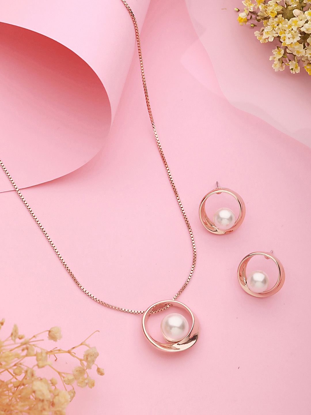 

SARAF TRENDZ Anti-tarnish Rose Gold-Plated Stainless Steel Pearls Beaded Jewellery Set