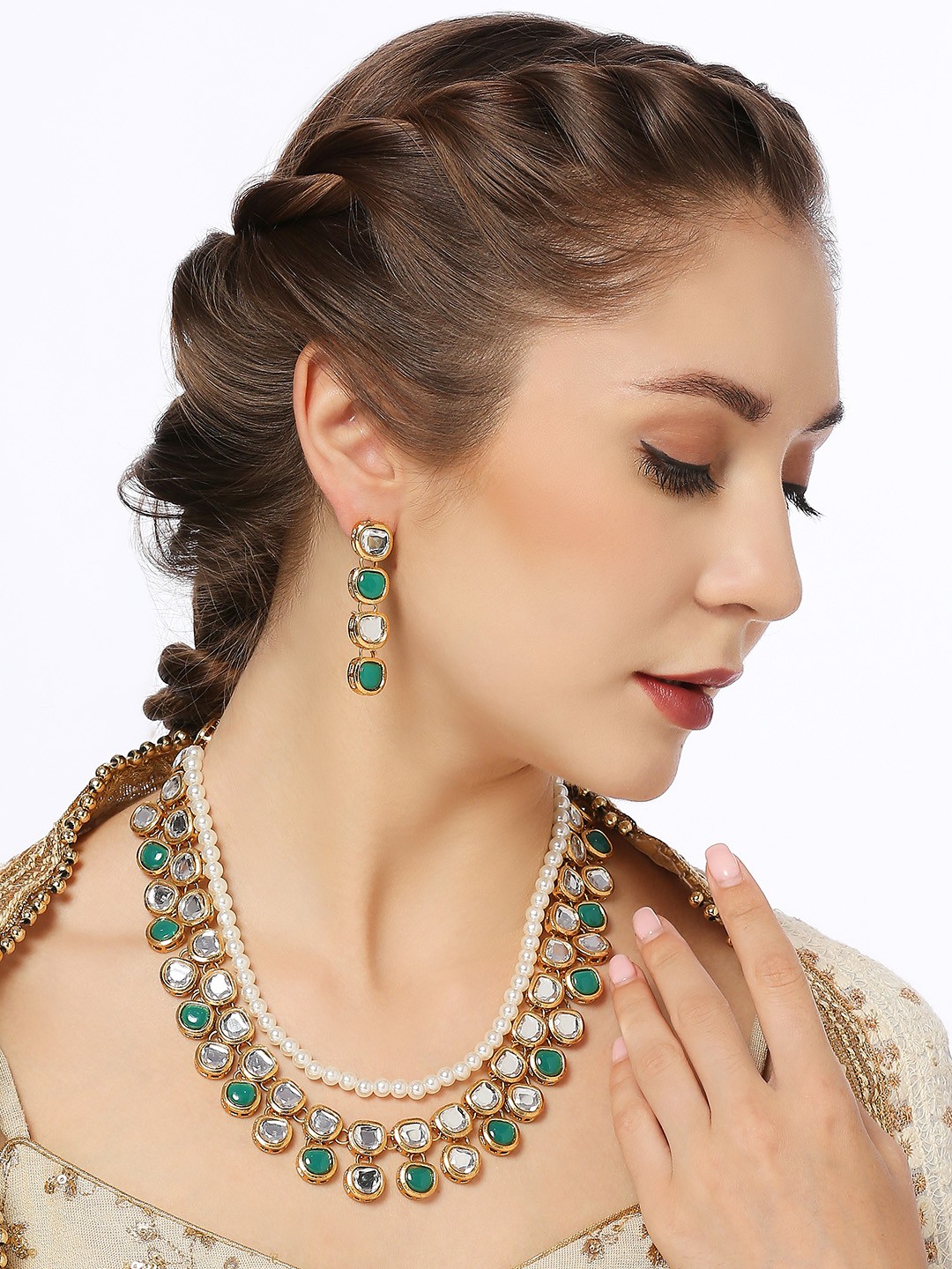 

Anouk Kundan Studded & Beaded Necklace & Earrings, Gold