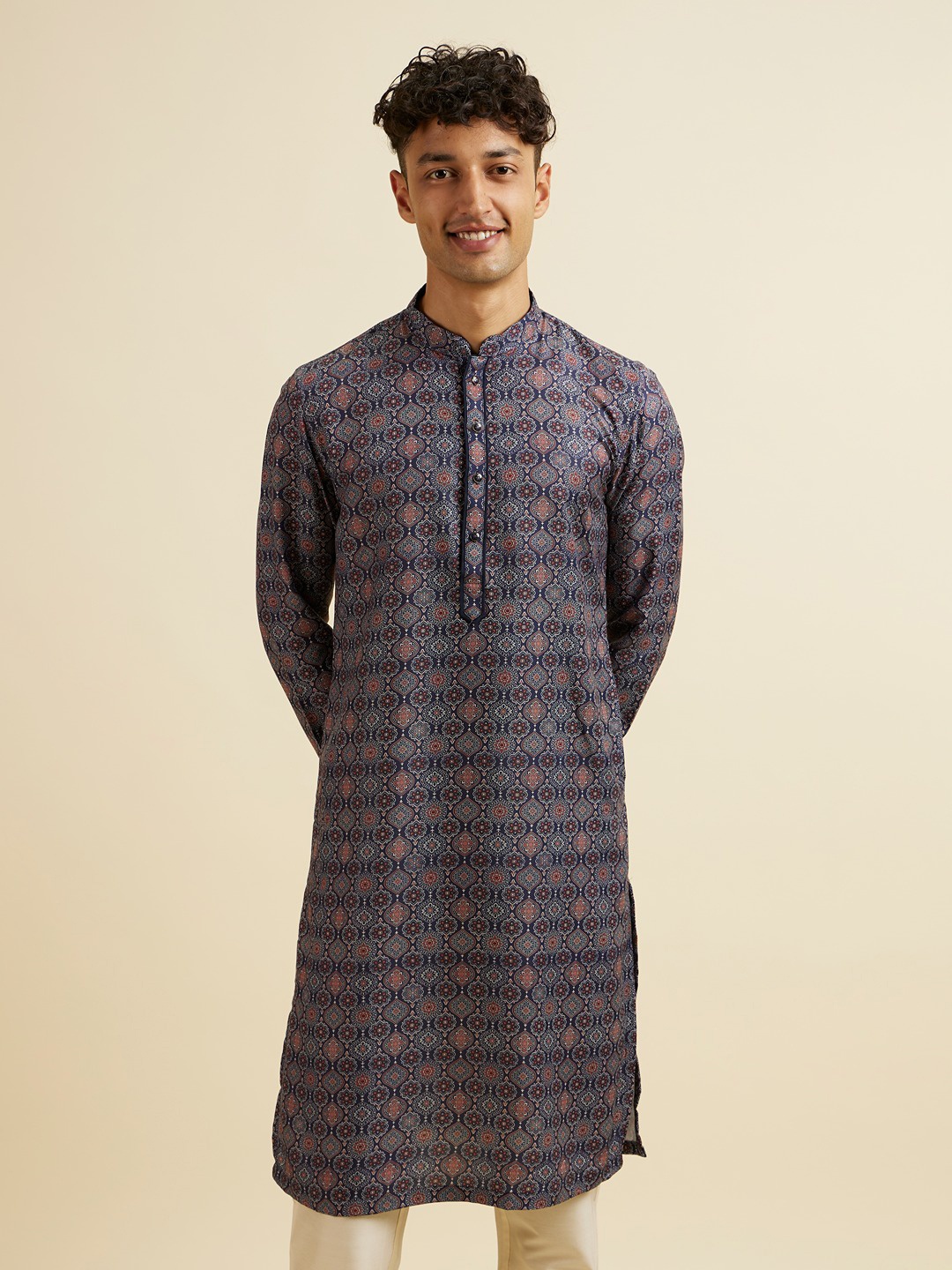 

Manyavar Floral Printed Mandarin Collar Straight Kurta, Blue