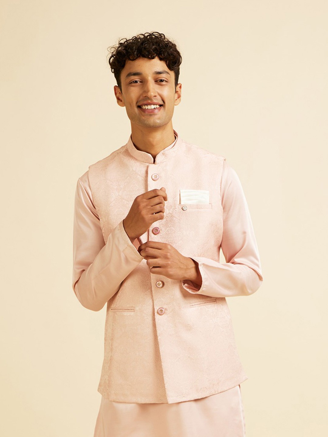 

Manyavar Women Printed Woven Nehru Jacket, Pink