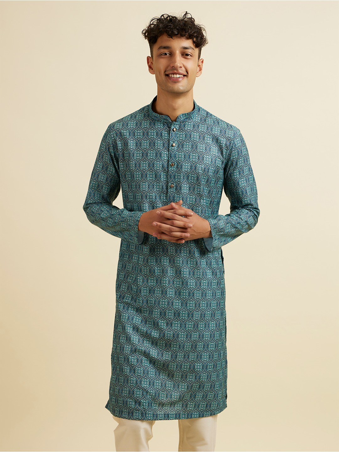 

Manyavar Floral Printed Mandarin Collar Cotton Straight Kurta, Green