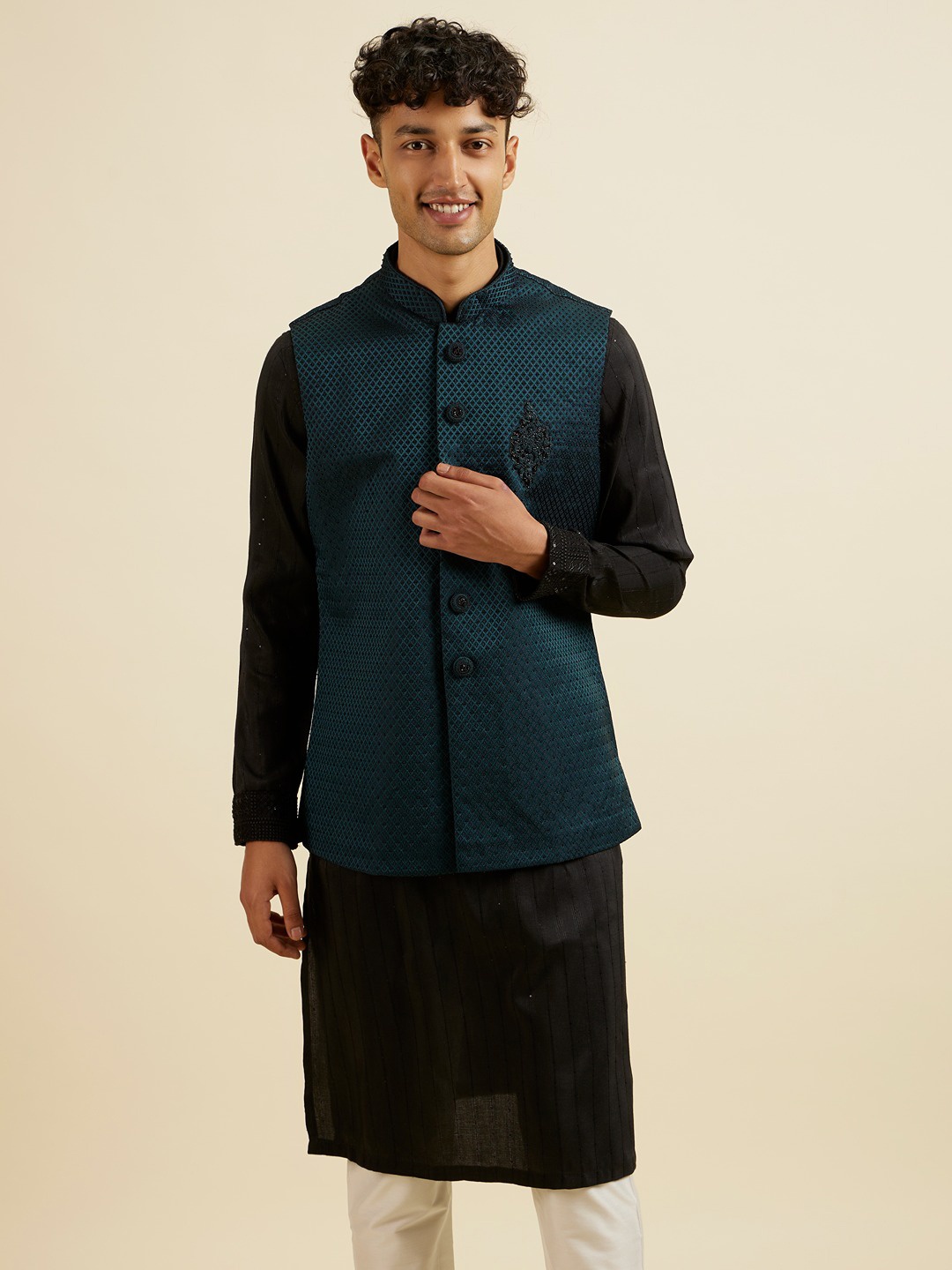 

Manyavar Men Embroidered Woven Nehru Jacket, Green