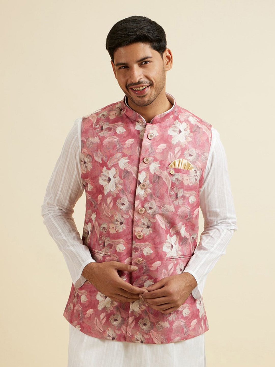 

Manyavar Men Printed Woven Nehru Jacket, Coral