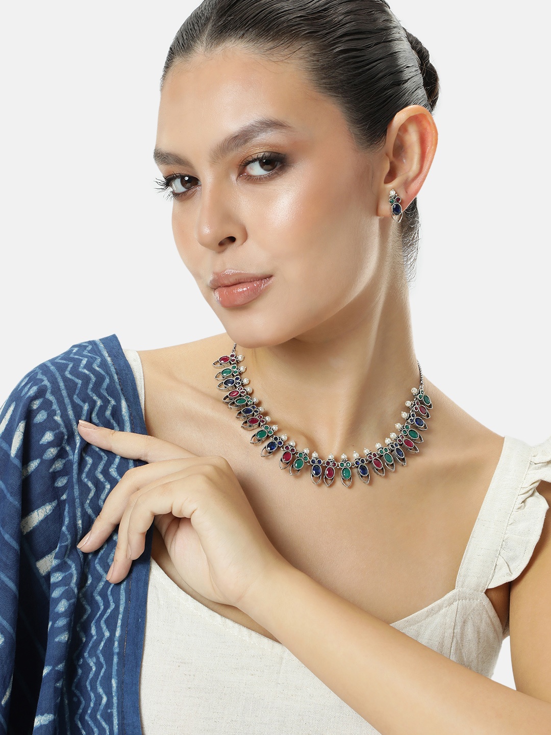 

AITIHYA Silver-Plated Stone Studded Jewellery Set, Multi