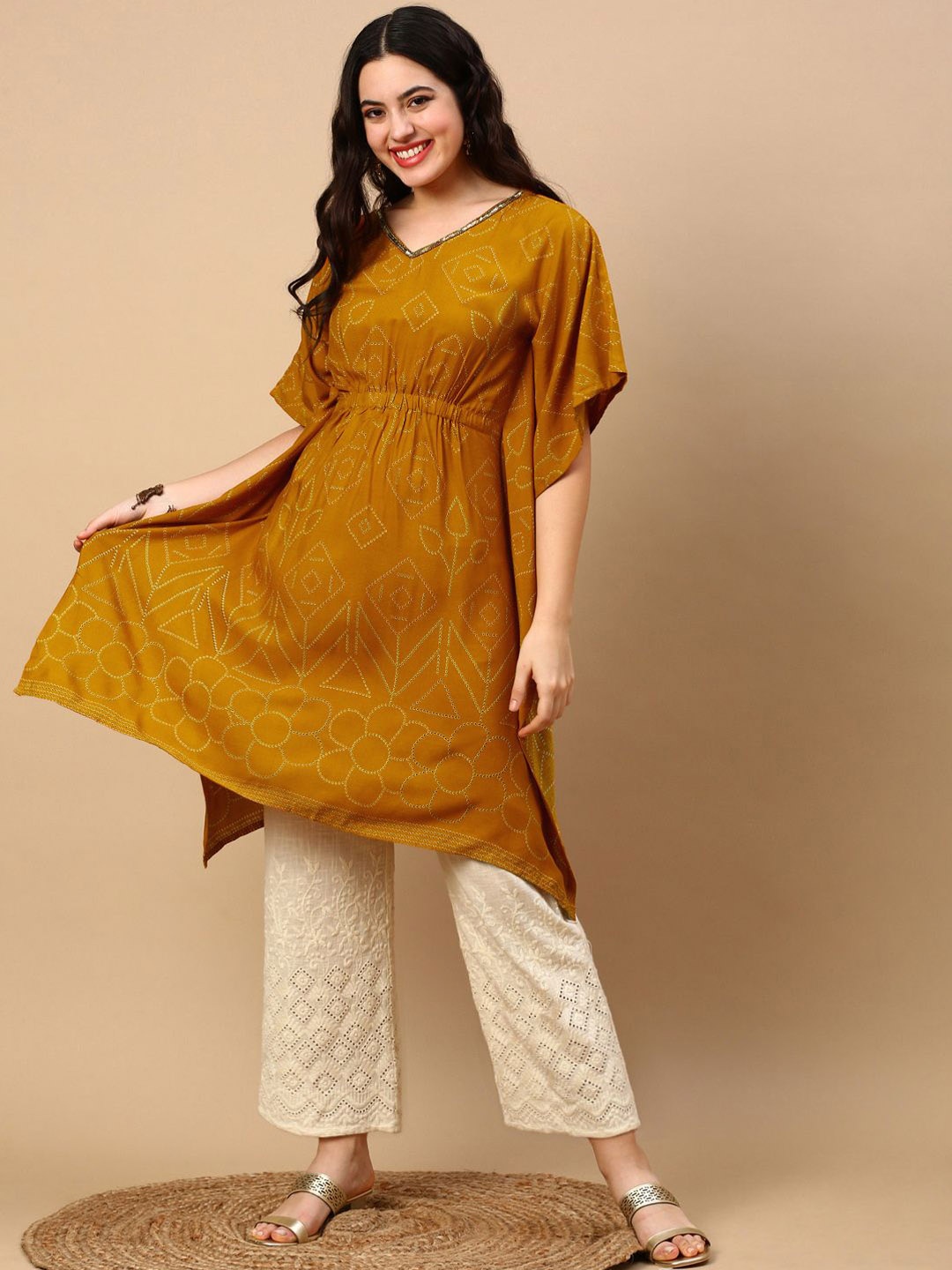 

SHOWOFF Geometric Printed Extended Sleeves Sequinned Cotton Kaftan Kurta, Mustard