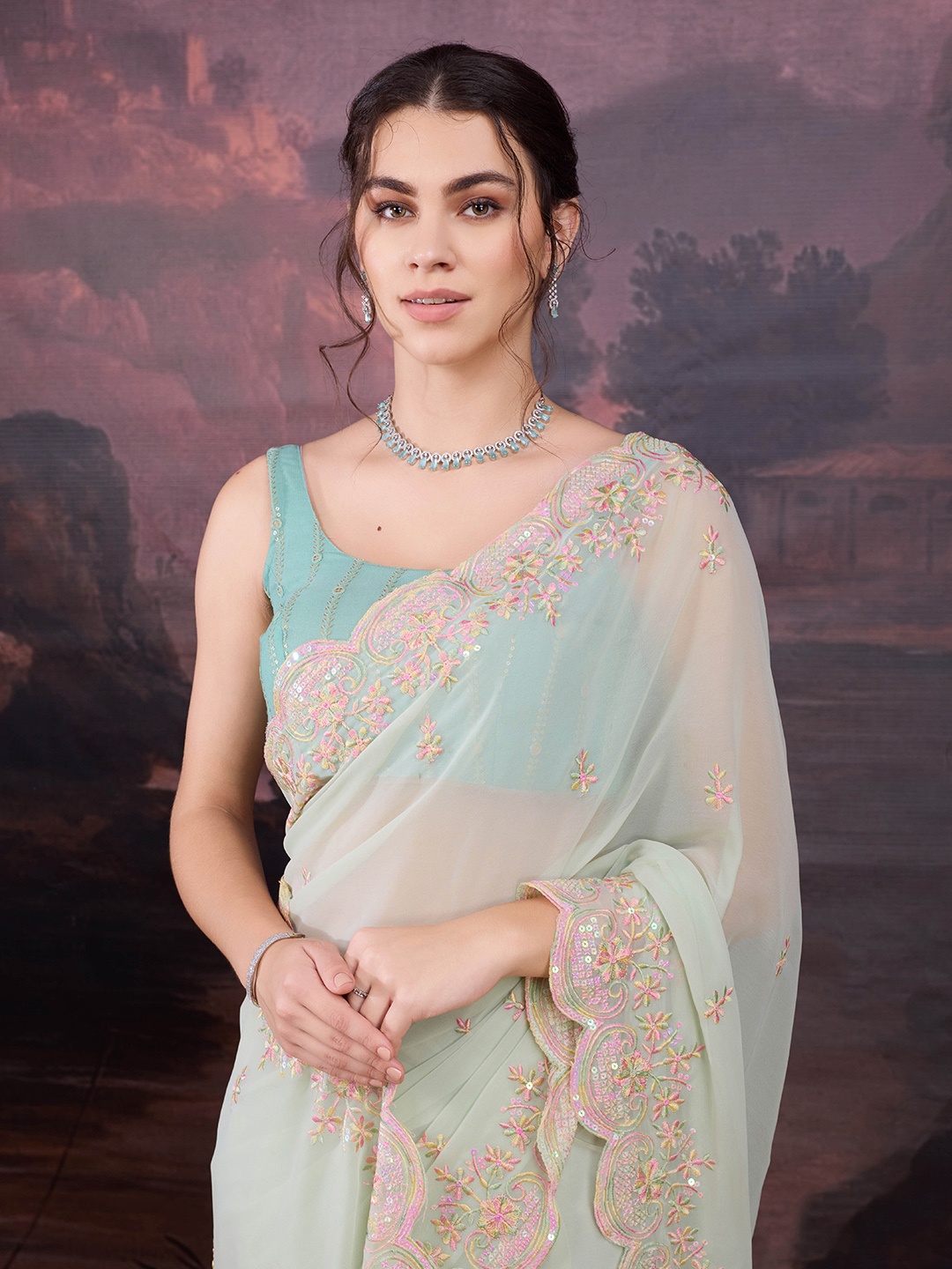 

House of Pataudi Floral Embellished Embroidered Sarees, Lime green