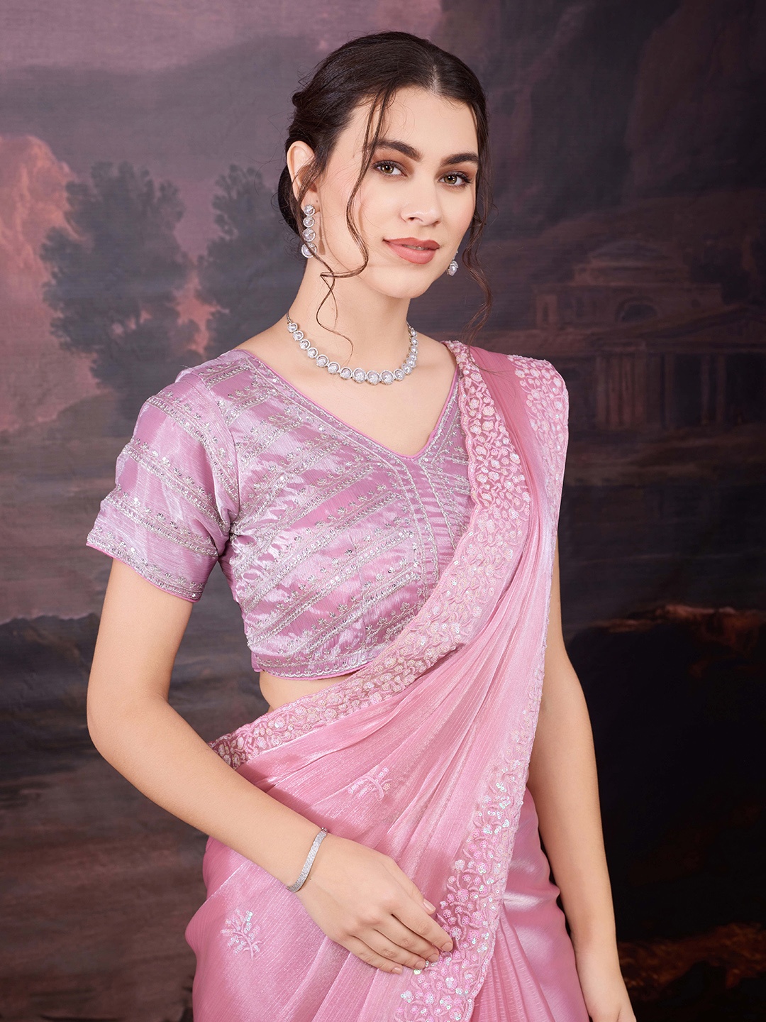 

House of Pataudi Floral Embroidered Saree With Blouse Piece, Pink