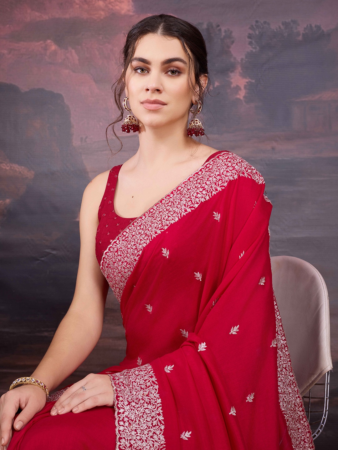 

House of Pataudi Embroidered Zari Pure Chiffon Saree With Blouse Piece, Pink
