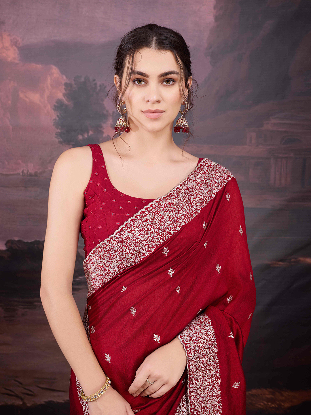

House of Pataudi Embroidered Solid Saree With Blouse Piece, Red