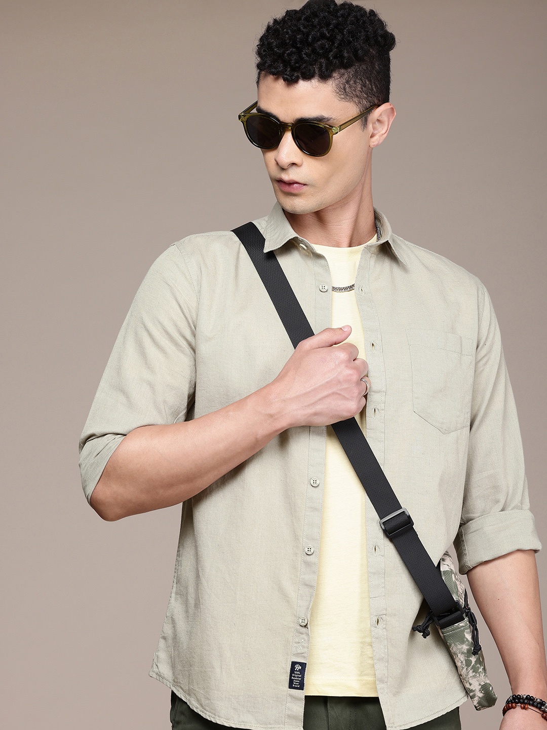 

Roadster Men Premium Linen Cotton Casual Shirt, Grey