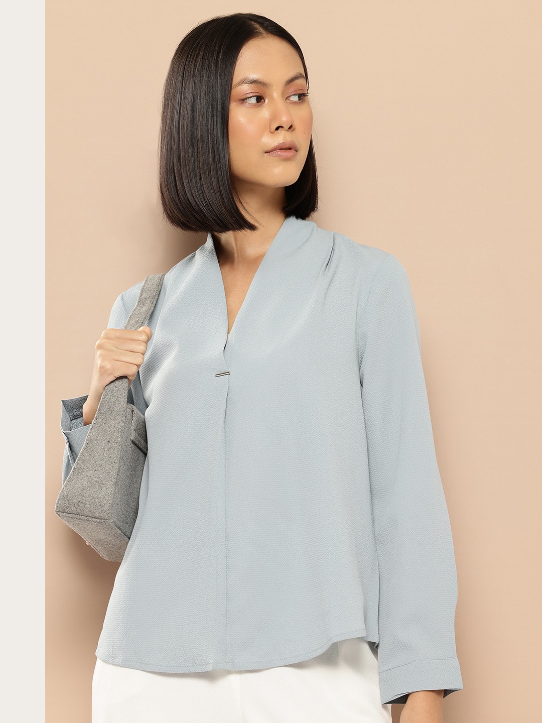 

her by invictus Solid Gathered Top, Blue