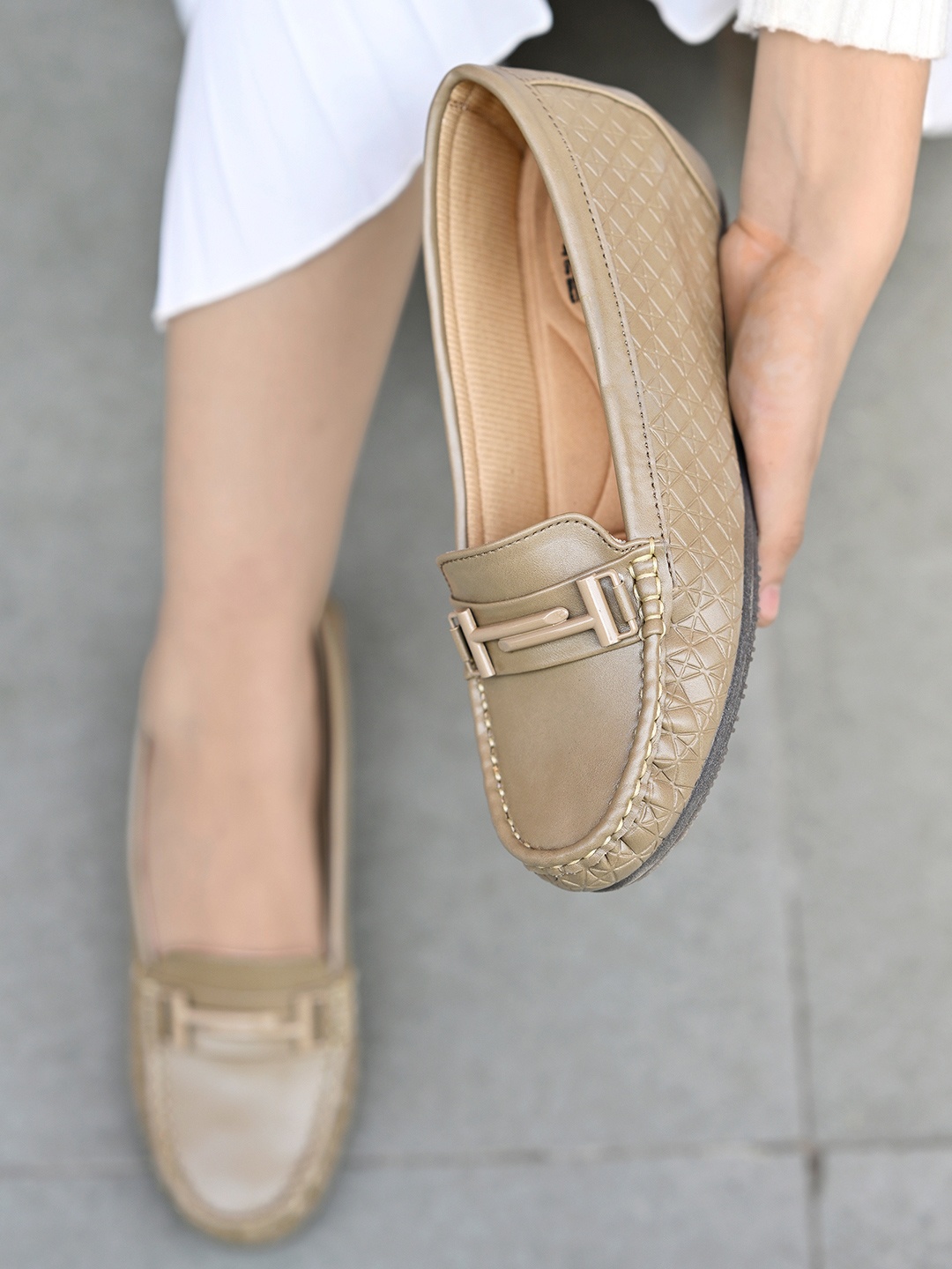 

Stylestry Women Round Toe Solid Slip-On Loafers, Olive