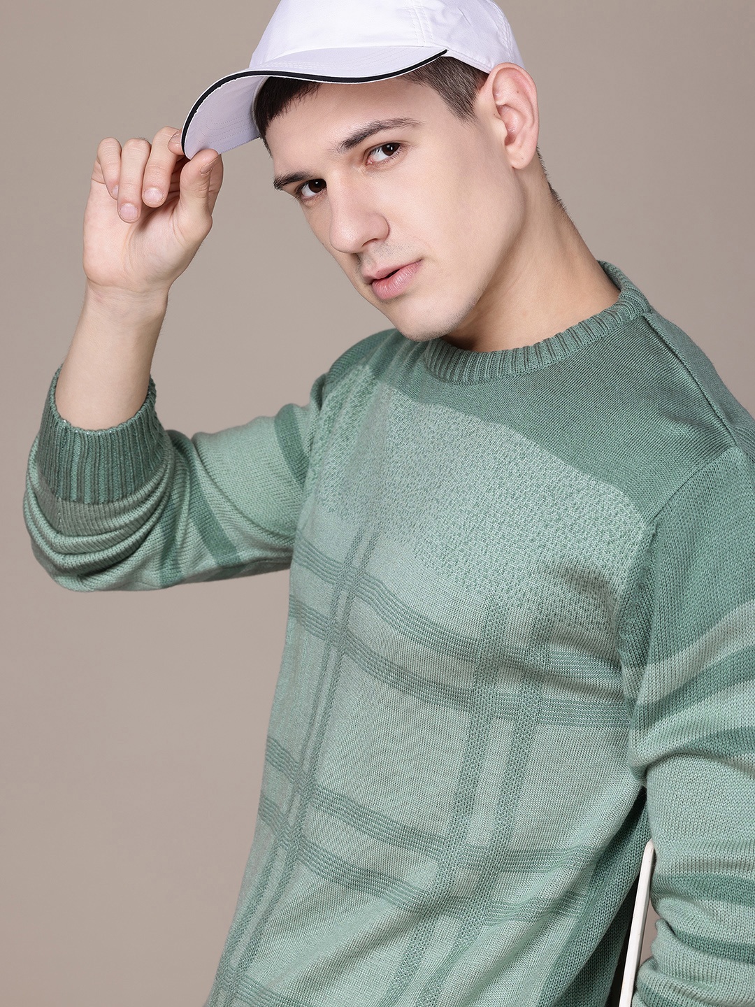 

Roadster Men Checked Pullover, Green