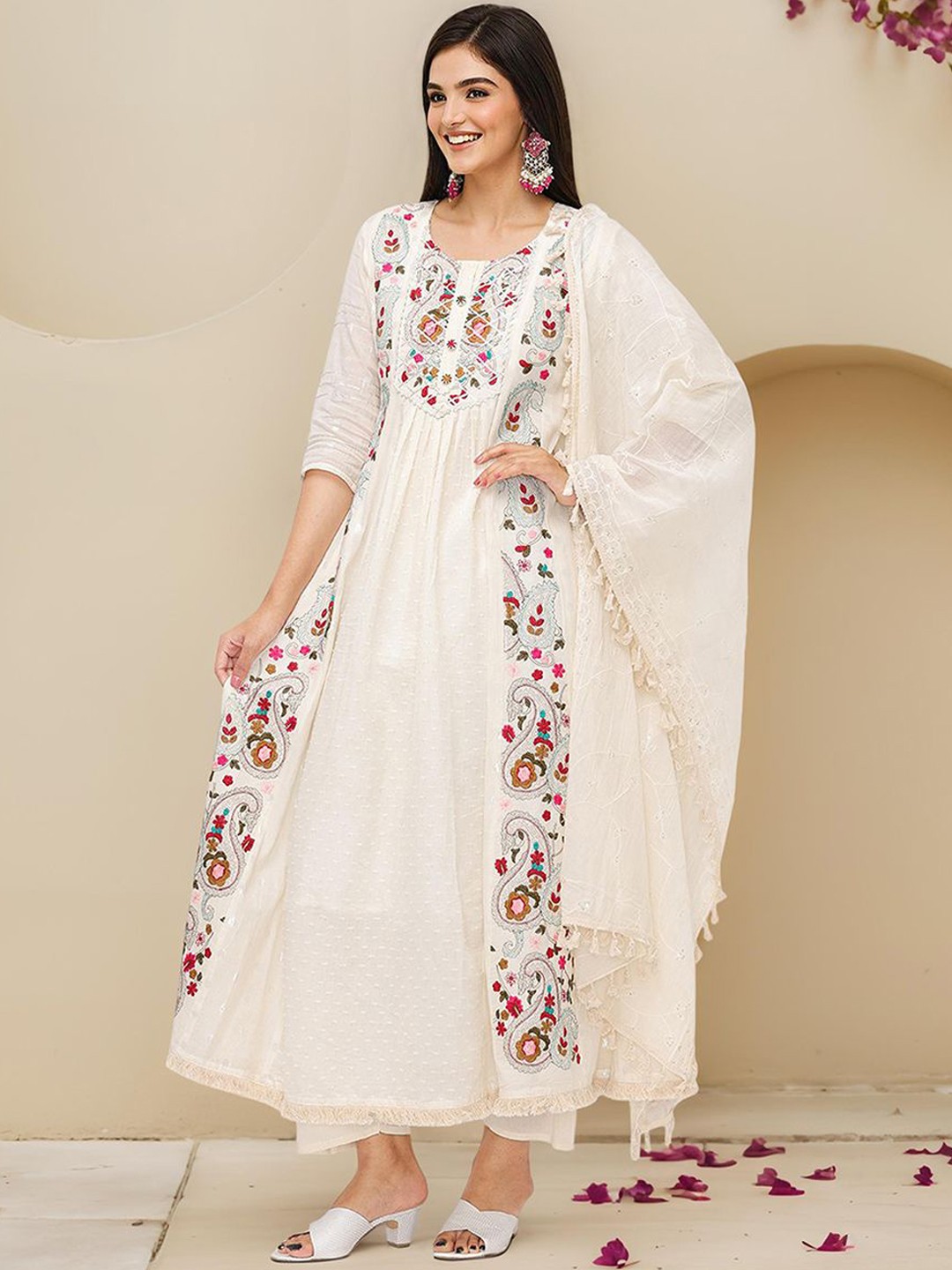 

Ishin Ethnic Motifs Embroidered Pure Cotton Anarkali Kurta With Trousers & Dupatta, Off white
