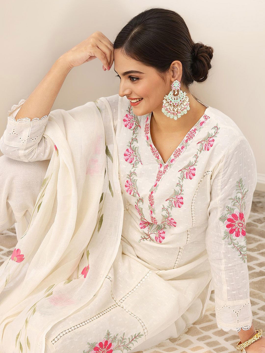 

Ishin Floral Embroidered Pure Cotton Straight Kurta With Trousers & Dupatta, Off white