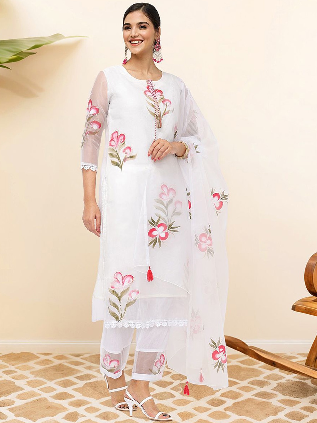

Ishin Floral Printed Tie Up Neck Straight Kurta With Trousers & Dupatta, Off white