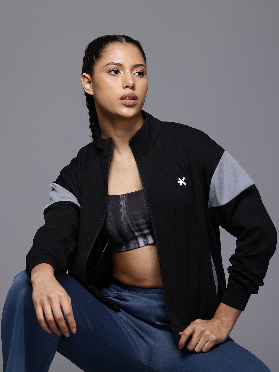 

HRX by Hrithik Roshan Colourblocked Training Sporty Jacket, Black