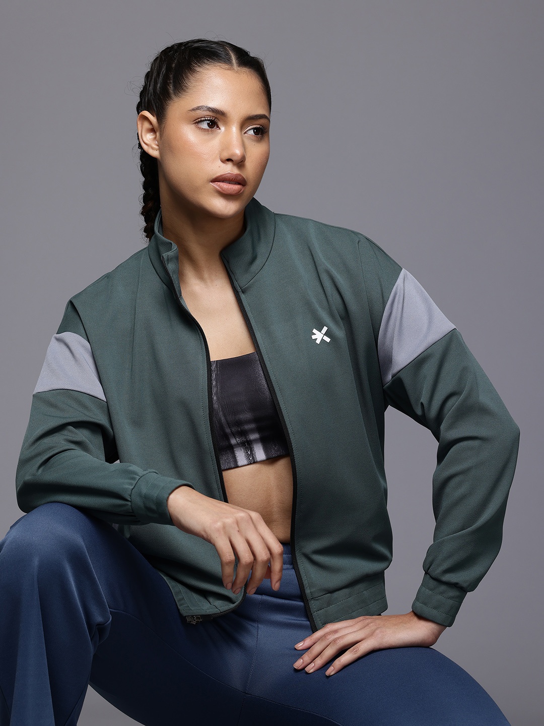 

HRX by Hrithik Roshan Colourblocked Training Sporty Jacket, Green