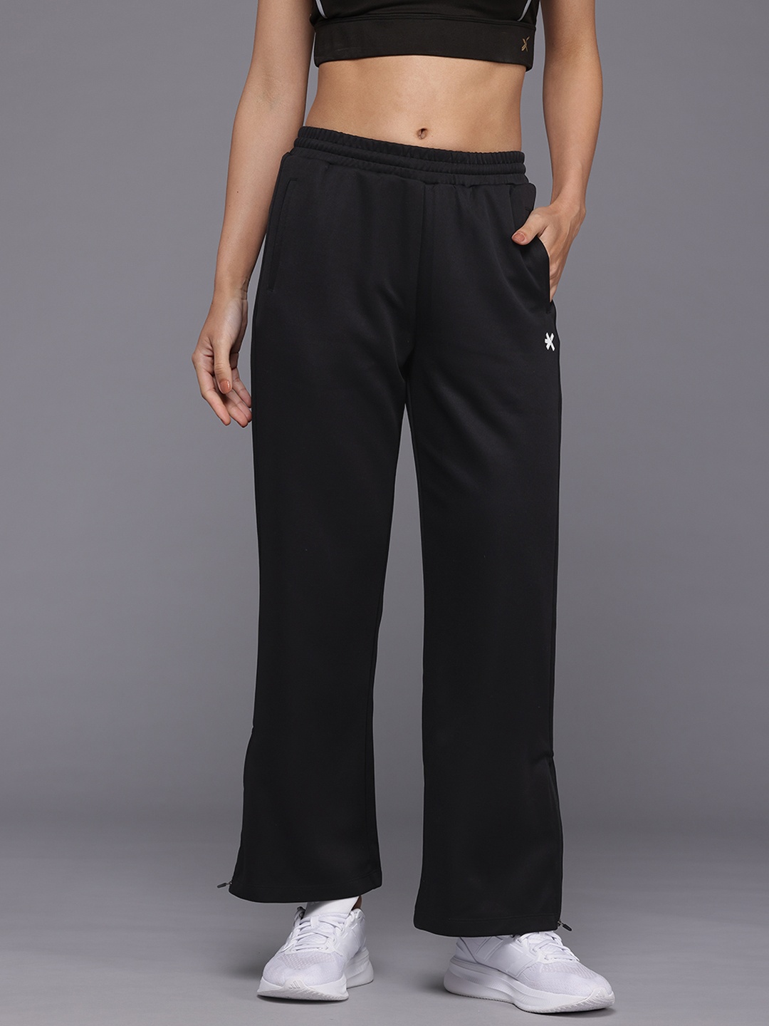 

HRX by Hrithik Roshan Women Track Pant with Slit Detail, Black