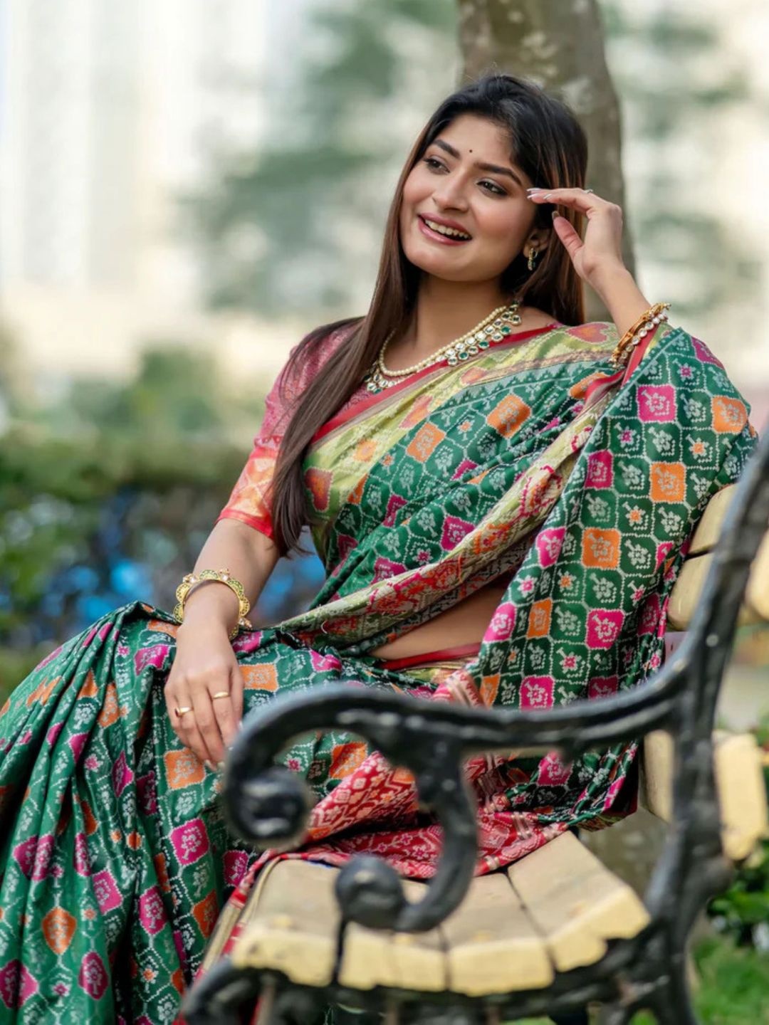 

KALINI Ethnic Motifs Zari Woven Design Patola Saree With Blouse Piece, Green