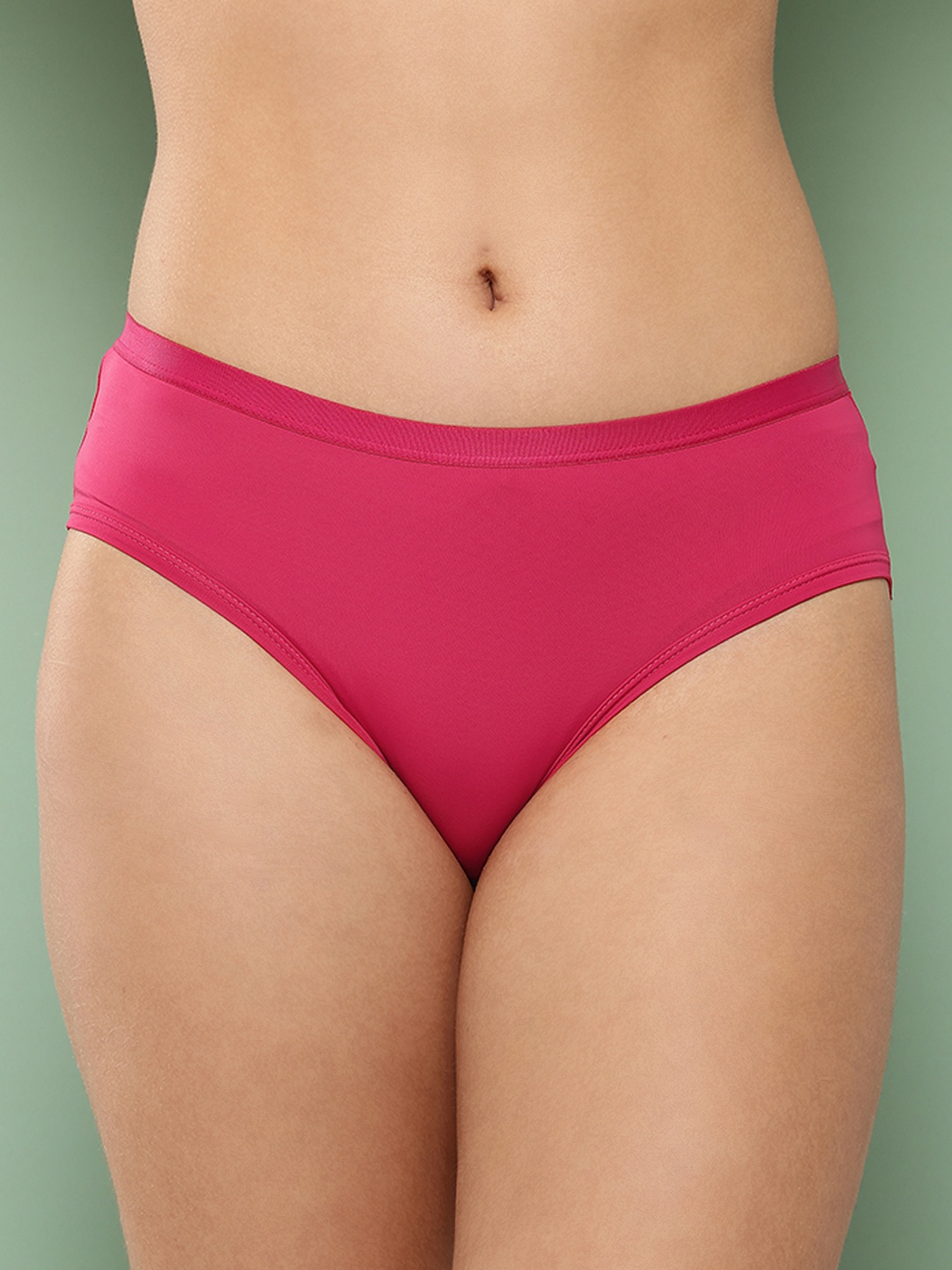 

Leading Lady Women's Solid No Visible Panty Line Laser- Cut Edge Hipster Brief, Magenta