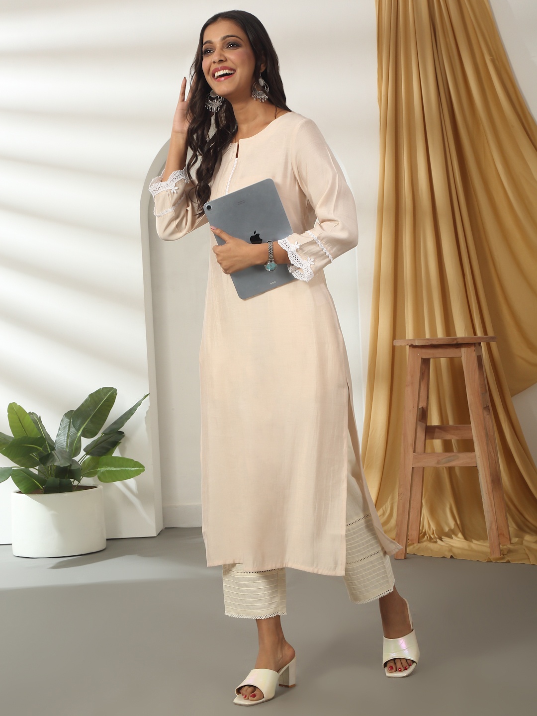 

Likha Women Lace Work Kurta, Beige