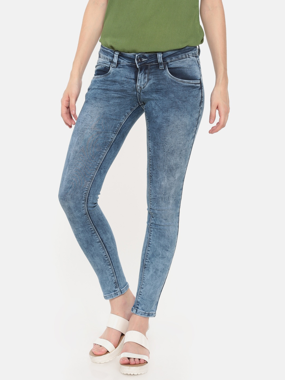 

Deal Jeans Women Blue Skinny Fit Mid-Rise Clean Look Stretchable Jeans