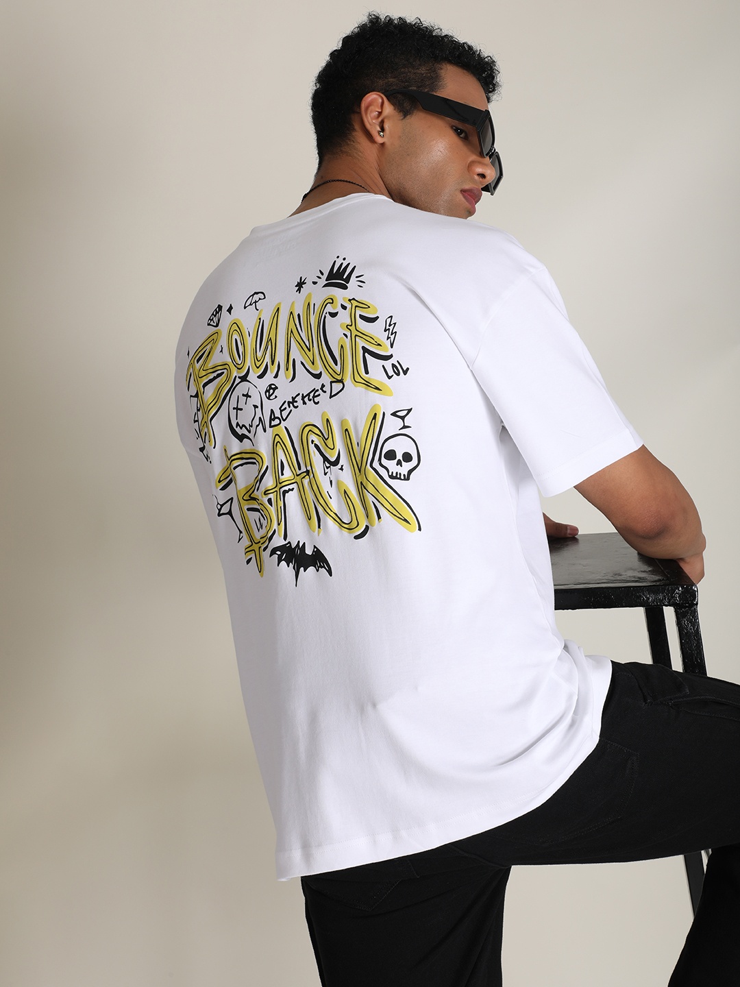 

Bene Kleed Men Graphic Printed Cotton Raw Edge Oversized T-shirt, White