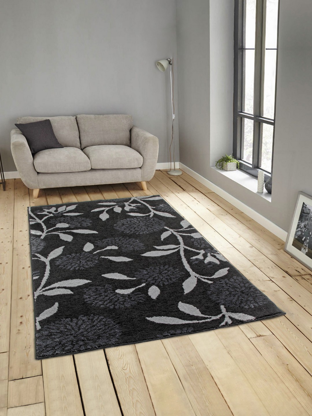 

ROMEE Black Microfiber Knitted Carpet