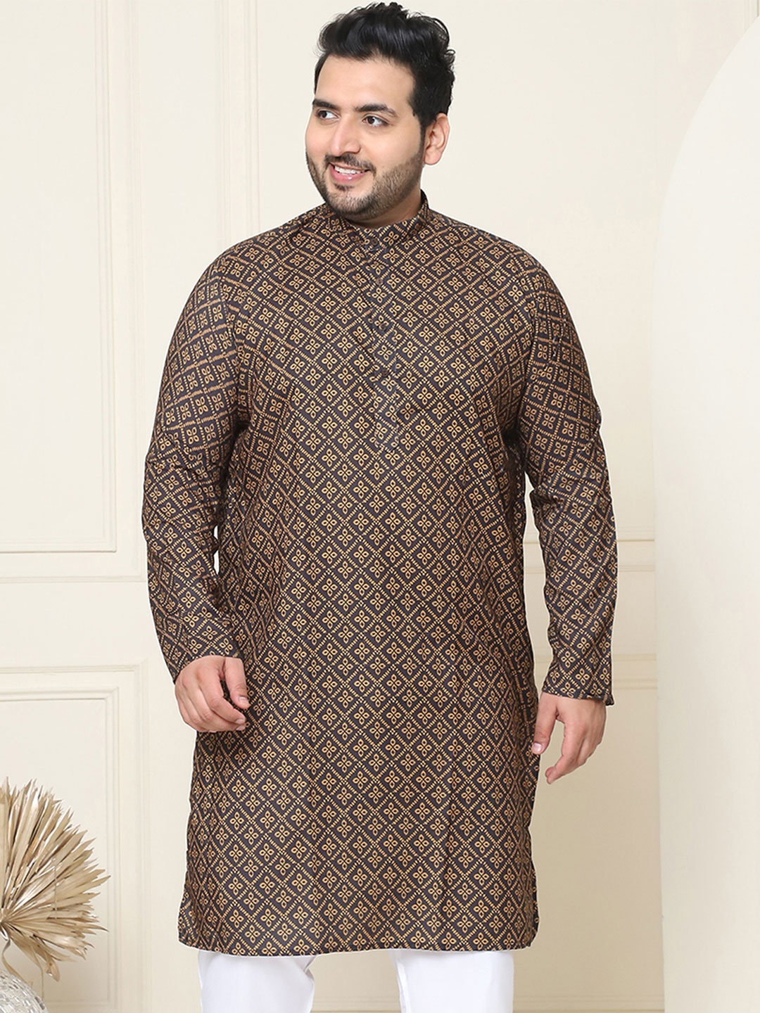 

SOJANYA PLUS Ethnic Motifs Printed Band Collar Pure Cotton Straight Kurta, Black