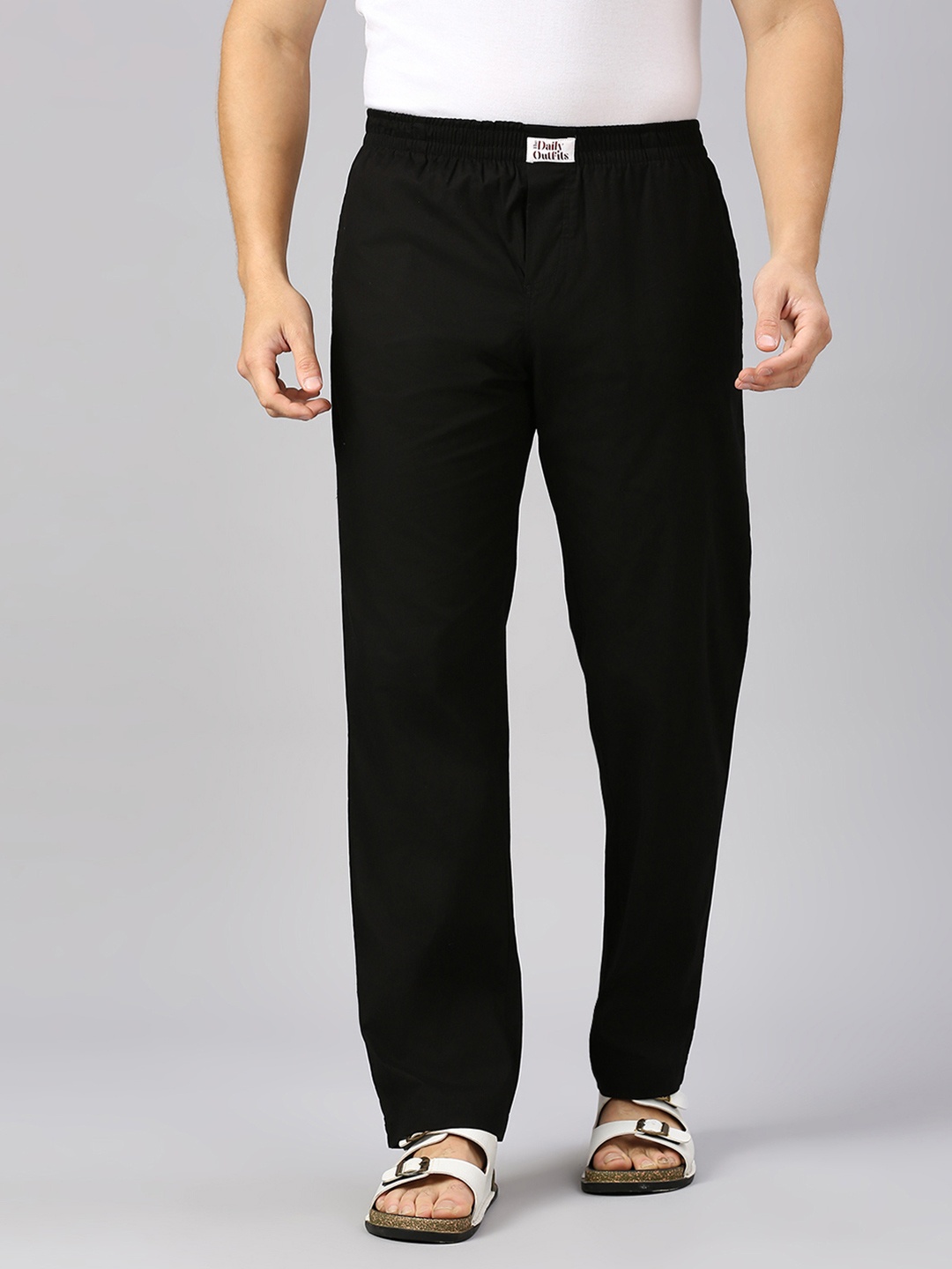 

THE DAILY OUTFITS Men Mid-Rise Lounge Pants, Black