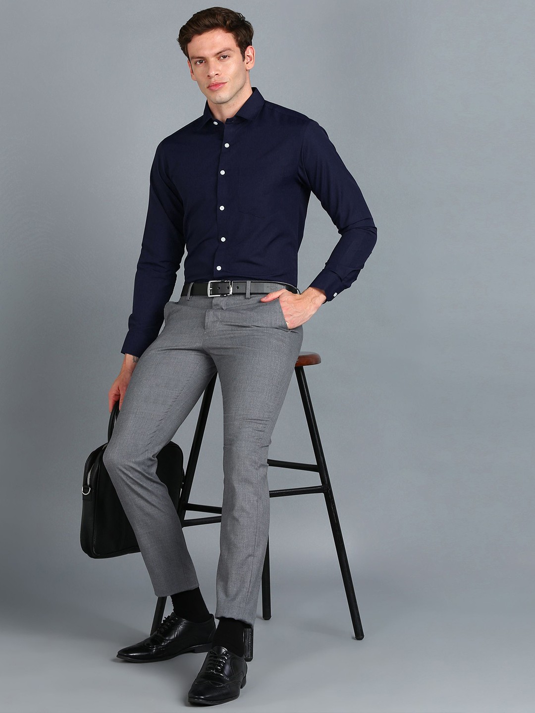 

BRUTTLYN Men Classic Spread Collar Solid Cotton Slim Fit Casual Shirt, Purple